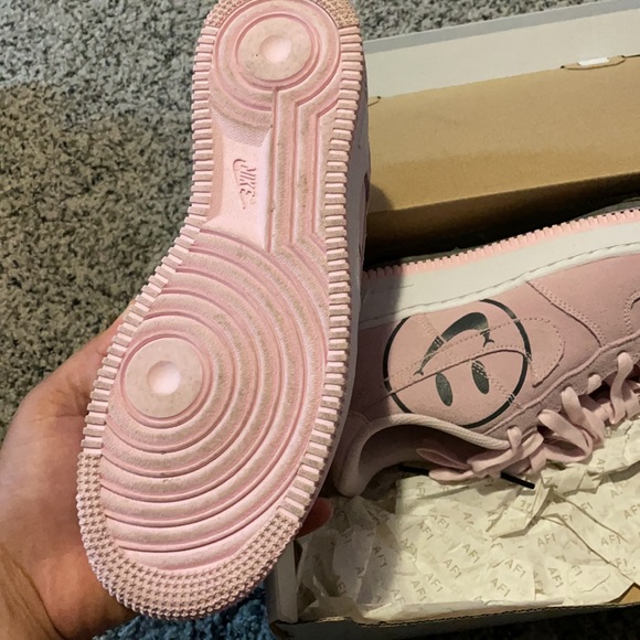 Nike Air Force 1 Low Have a Nike Day Pink Foam 7Y - Picture 2 of 3